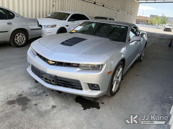(Jurupa Valley, CA) 2015 Chevrolet Camaro 2-Door Coupe Runs & Moves