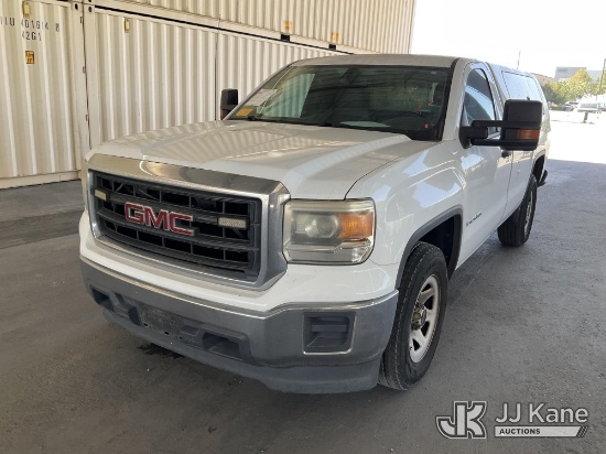 (Jurupa Valley, CA) 2015 GMC Sierra 1500 Pickup Truck Runs & Moves