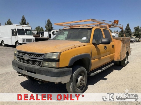 (Jurupa Valley, CA) 2005 Chevrolet Silverado 3500 Crew-Cab Service Truck Runs & Moves (Engine Perfor
