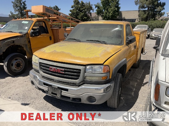(Jurupa Valley, CA) 2004 GMC Sierra 2500HD Service Truck Not Running, Condition Unknown, Engine Perf