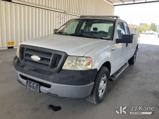 (Jurupa Valley, CA) 2006 Ford F-150 Extended-Cab Pickup Truck Runs & Moves