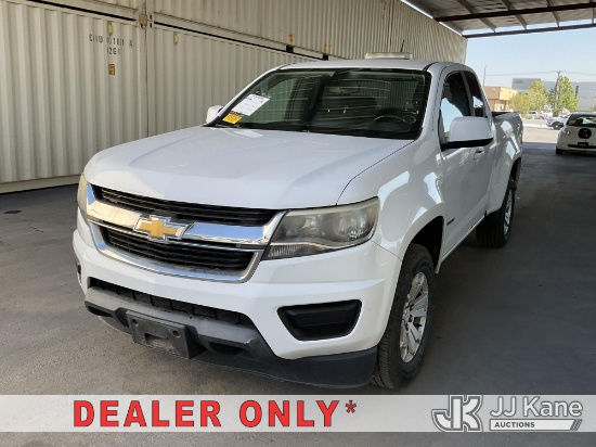 (Jurupa Valley, CA) 2015 Chevrolet Colorado Extended-Cab Pickup Truck Runs & Moves) (Transmission Pe