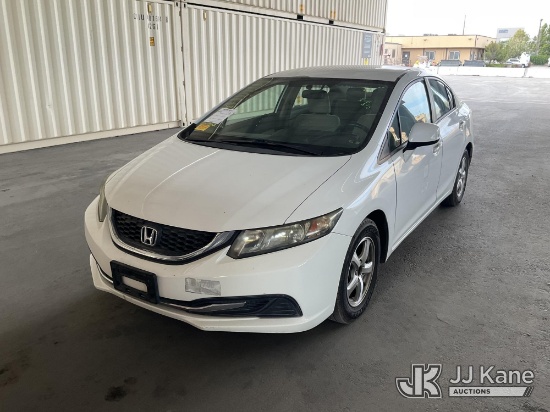 (Jurupa Valley, CA) 2013 Honda Civic CNG Sedan 5-Speed AT 4-Door Sedan Runs & Moves, CNG Tanks Expir
