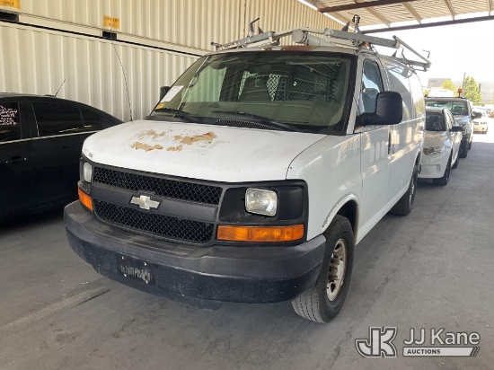 (Jurupa Valley, CA) 2008 Chevrolet Express 2500 Cargo Van Runs & Moves