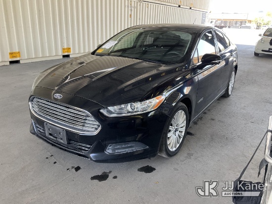 (Jurupa Valley, CA) 2016 Ford Fusion Hybrid SE 4-Door Sedan Runs & Moves, Open Manufacturer Recall N