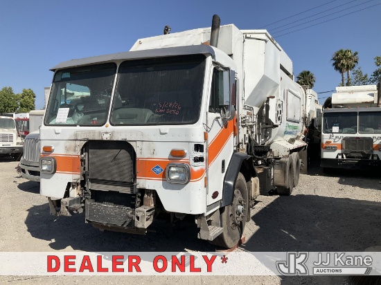 (Jurupa Valley, CA) 2019 Peterbilt 520 T/A Trash Truck, Not Operational Not Running, Condition Unkno