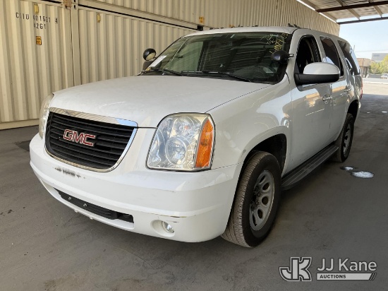 (Jurupa Valley, CA) 2008 GMC Yukon 4-Door Sport Utility Vehicle Runs & Moves) (Open Manufacturer Rec