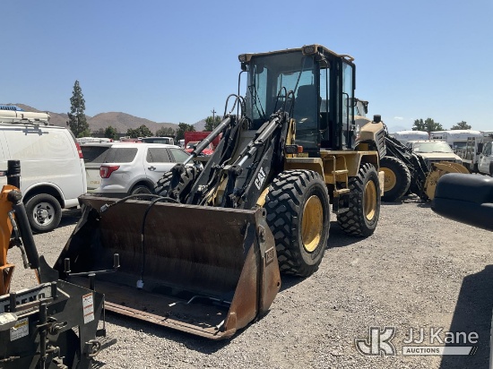 (Jurupa Valley, CA) 2004 Caterpillar IT14G Tractor Loader Not Running, Condition Unknown (Leaking Hy