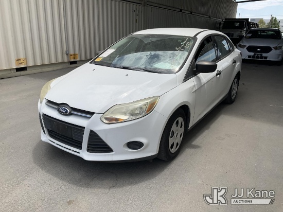 (Jurupa Valley, CA) 2013 Ford Focus S Sedan 4-Door Sedan Runs & Moves