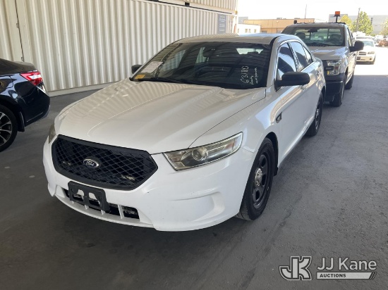 (Jurupa Valley, CA) 2013 Ford Taurus Police AWD 4-Door Sedan Runs & Moves)