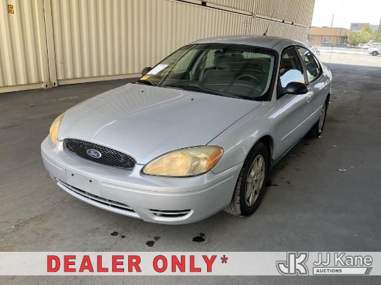 (Jurupa Valley, CA) 2006 Ford Taurus 4-Door Sedan Runs & Moves) (Engine Performance Concerns- Engine