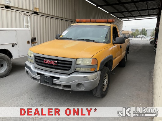 (Jurupa Valley, CA) 2003 GMC Sierra 2500 Pickup Truck Runs & Moves) (Won't Clear Drive Cycle, Interi