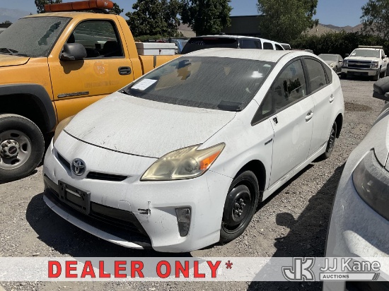 (Jurupa Valley, CA) 2013 Toyota Prius 4-Door Hybrid Sedan Not Running, Condition Unknown) (No Key, M