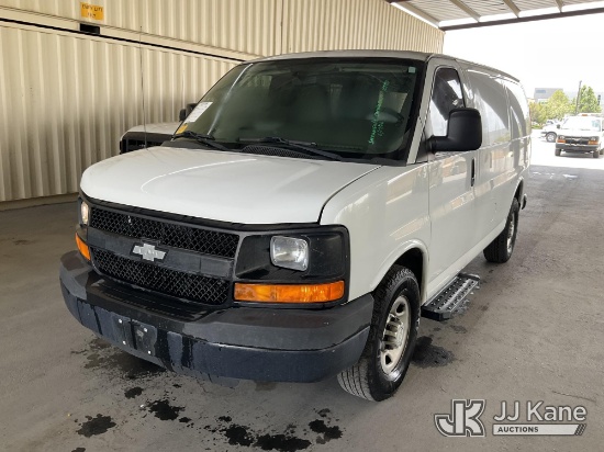 (Jurupa Valley, CA) 2015 Chevrolet Express 2500 Cargo FFV Cargo Van Runs & Moves