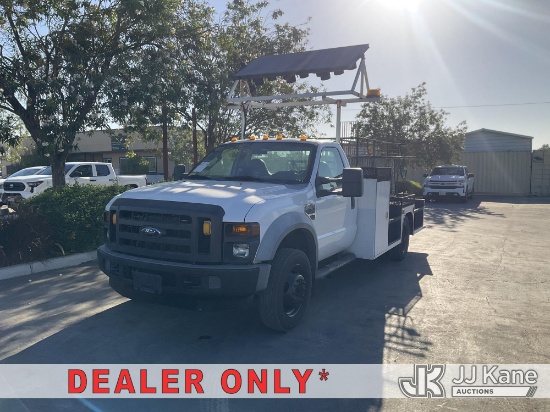 (Jurupa Valley, CA) 2009 Ford F-450 SD Regular Cab DRW Line Painting Truck Runs & Moves, Did Not Cle