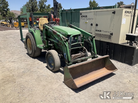 (Jurupa Valley, CA) John Deere 430 Mini Tractor Loader Not Running, Operation Unknown, No Key, Missi