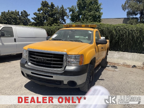 (Jurupa Valley, CA) 2007 GMC Sierra 3500HD Pickup Truck Runs, Does Not Move, Transmission Non Operat