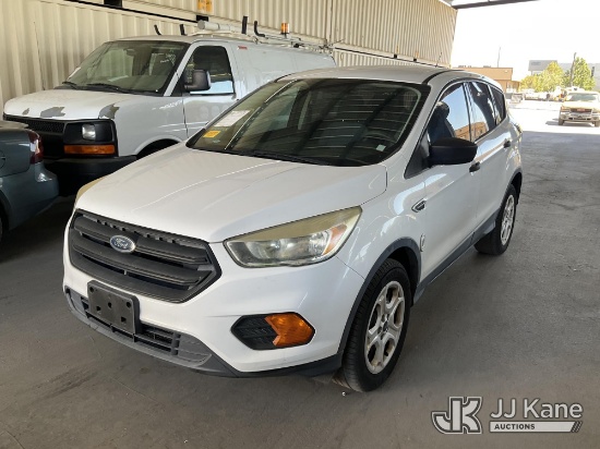 (Jurupa Valley, CA) 2017 Ford Escape S FWD 4-Door Sport Utility Vehicle Runs & Moves, Open Recall, V