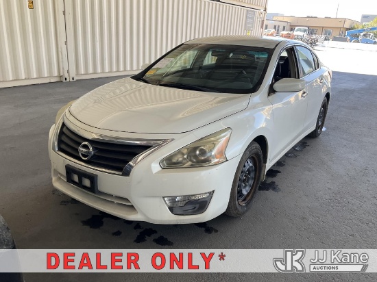 (Jurupa Valley, CA) 2013 Nissan Altima 4-Door Sedan Runs & Moves, Dash Warning Indicators On, Collis