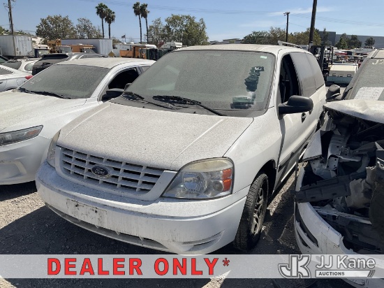 (Jurupa Valley, CA) 2007 Ford Freestar SE Mini Passenger Van Not Running, Condition Unknown)