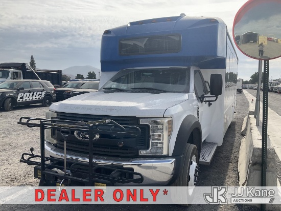 (Jurupa Valley, CA) 2019 Ford F-550 Passenger Bus Runs, Does Not Move) (Transmission Non Operational