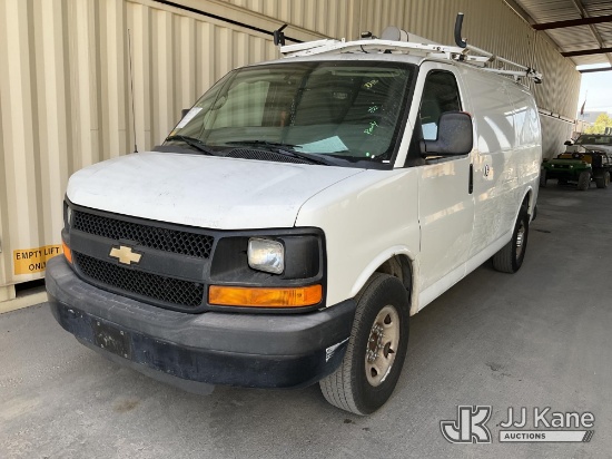 (Jurupa Valley, CA) 2013 Chevrolet Express 2500 Cargo Cargo Van Runs & Moves