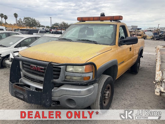 (Jurupa Valley, CA) 2005 GMC Sierra 2500HD Pickup Truck Not Running, Conditions Unknown)