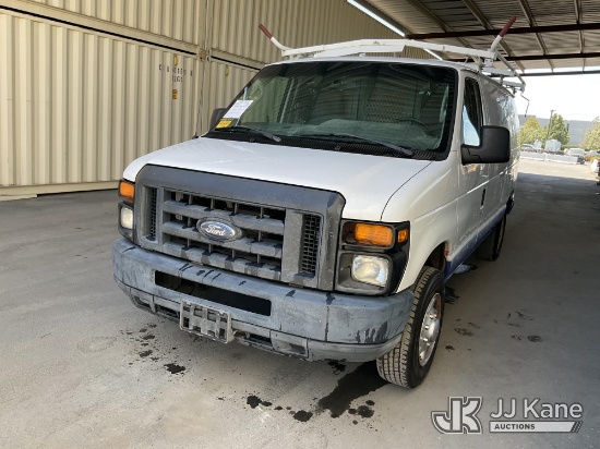 (Jurupa Valley, CA) 2013 Ford Econoline E-150 Cargo Van Runs & Moves