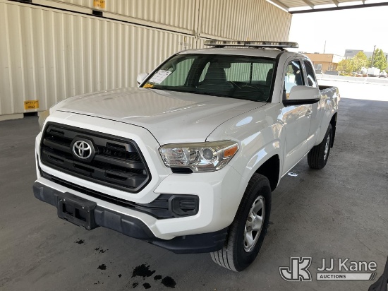 (Jurupa Valley, CA) 2016 Toyota Tacoma Extended-Cab Pickup Truck Runs & Moves