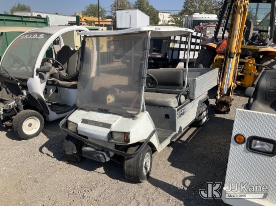 (Jurupa Valley, CA) 2011 Club Car CARRYALL 2 Golf Cart Not Running, Operation Unknown, Stripped Of P