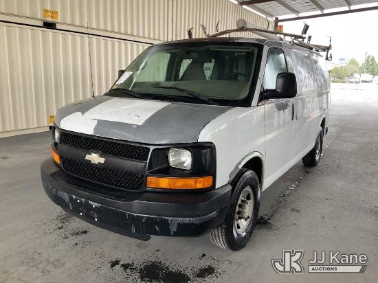 (Jurupa Valley, CA) 2007 Chevrolet Express 2500 Cargo Van Runs & Moves