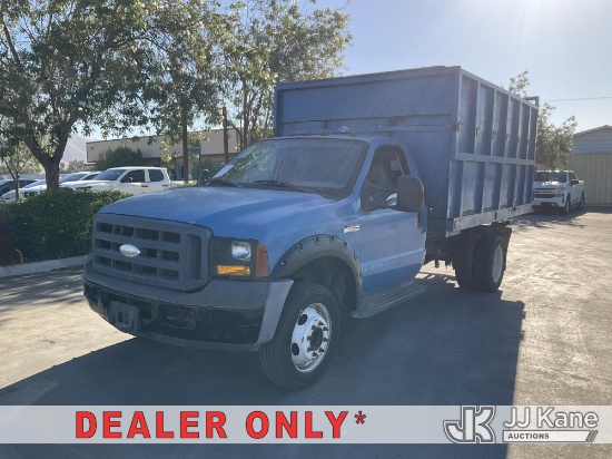 (Jurupa Valley, CA) 2000 Ford F-450 SD Regular Cab DRW Dump Truck Runs & Moves) (Dash Warning Indica