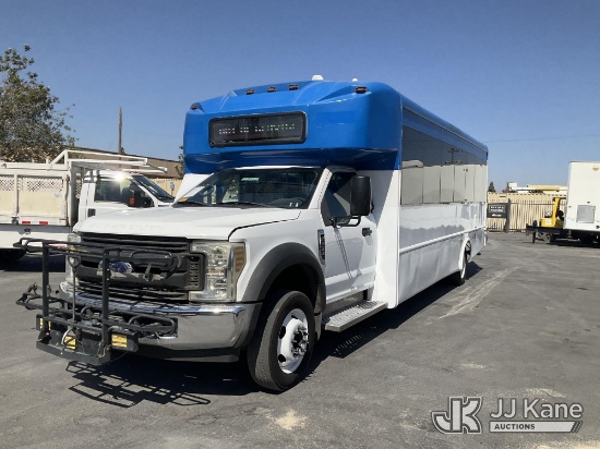 (Jurupa Valley, CA) 2019 Ford F-550 Passenger Bus Runs & Moves) (Cng Tanks Exp Dates 9/2039) (Needs