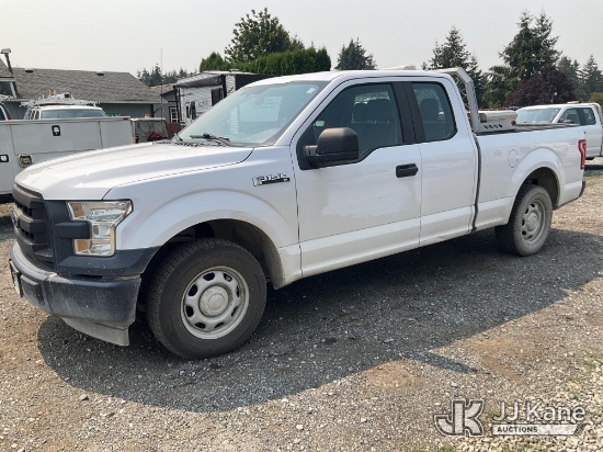 (Tacoma, WA) 2017 Ford F150 Extended-Cab Pickup Truck Runs & Moves