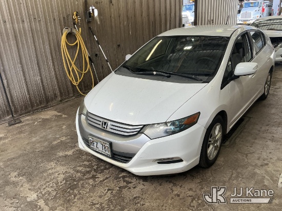 (Honolulu, HI) 2010 Honda Insight 4-Door Hatch Back Runs & Moves