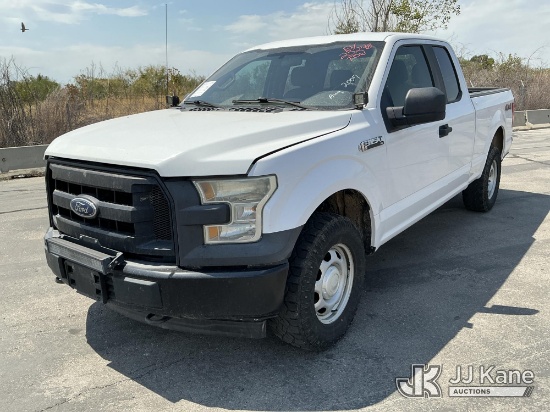 (Salt Lake City, UT) 2016 Ford F150 4x4 Extended-Cab Pickup Truck Runs & Moves