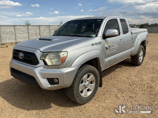 (Fort Lupton, CO) 2013 Toyota Tacoma 4x4 Extended-Cab Pickup Truck Runs & Moves) (Engine Performance