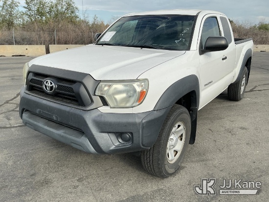 (Salt Lake City, UT) 2013 Toyota Tacoma Extended-Cab Pickup Truck Runs & Moves