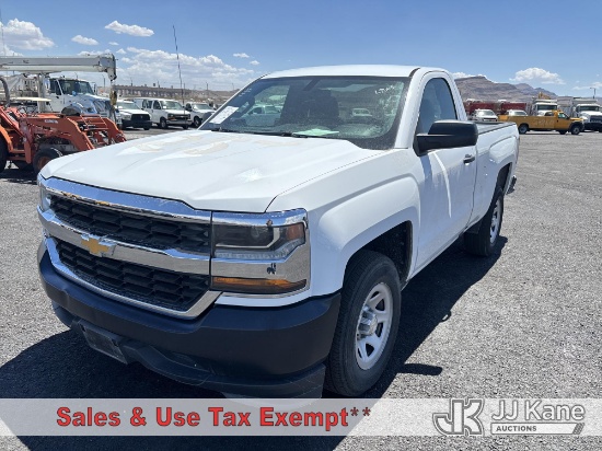 (Las Vegas, NV) 2016 Chevrolet Silverado 1500 Pickup Truck Runs & Moves