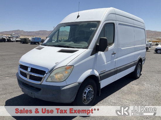 (Las Vegas, NV) 2008 Dodge Sprinter Van 3500 Sprinter Cargo Van Runs & Moves) (Dash Warning Indicato