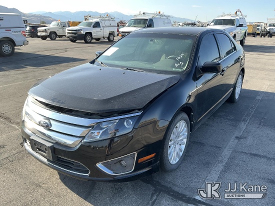 (Salt Lake City, UT) 2012 Ford Fusion Hybrid 4-Door Sedan Runs & Moves) (Seller States: Bad Hybrid B