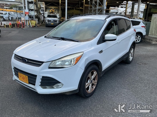 (Honolulu, HI) 2014 Ford Escape SE Sport Utility Vehicle Runs & Moves) (Dash Warning Indicator On