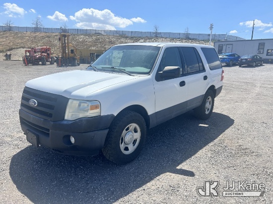 (Sparks, NV) 2010 Ford Expedition XLT 4-Door Sport Utility Vehicle Runs & Moves) (Dash Warning Indic