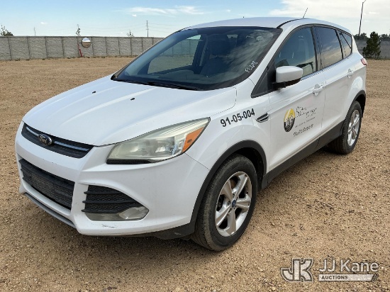 (Fort Lupton, CO) 2013 Ford Escape 4-Door Sport Utility Vehicle Barley Runs & Moves Rough) (Engine W