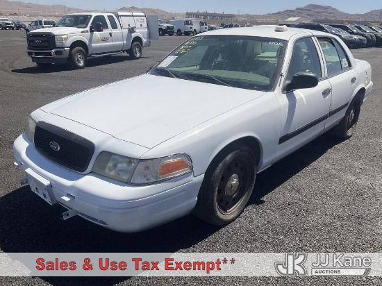 (Las Vegas, NV) 2011 Ford Crown Victoria Police Interceptor 4-Door Sedan Runs & Moves) (Exterior Def