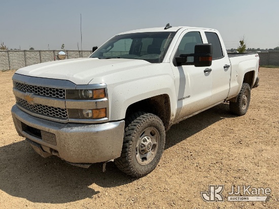 (Fort Lupton, CO) 2019 Chevrolet Silverado 2500HD Crew-Cab Pickup Truck Not Running, Condition Unkno