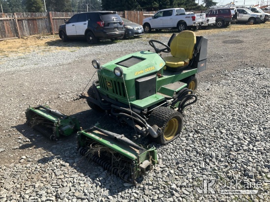 (Tacoma, WA) 2001 John Deere 2653A Lawn Tractor Not Running, Condition Unknown