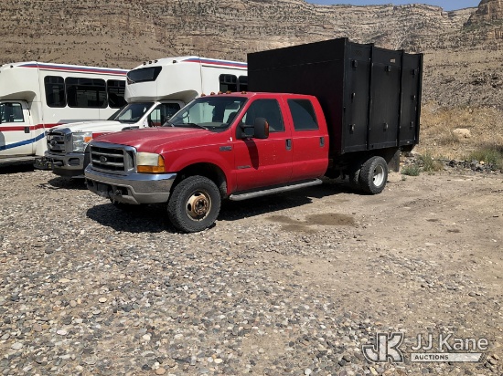 (De Beque, CO) 2000 Ford F-350 SD Crew Cab Chipper Dump Truck Not Running, Condition Unknown) (Selle