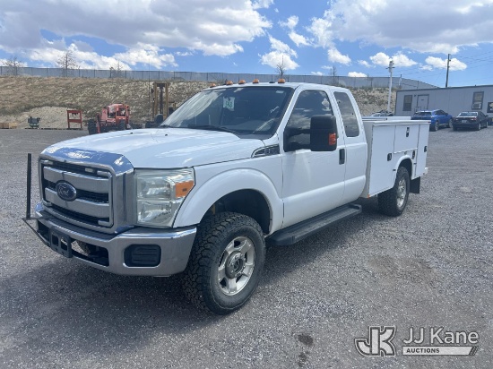 (Sparks, NV) 2015 Ford F350 4x4 Extended-Cab Enclosed Service Truck Runs & Moves