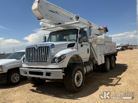 (Fort Lupton, CO) Altec AA55E, Material Handling Bucket Truck rear mounted on 2012 International 740